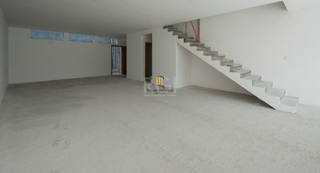 Loja para Venda - 210m², 0 dormitórios, 2 vagas - São Sebastião