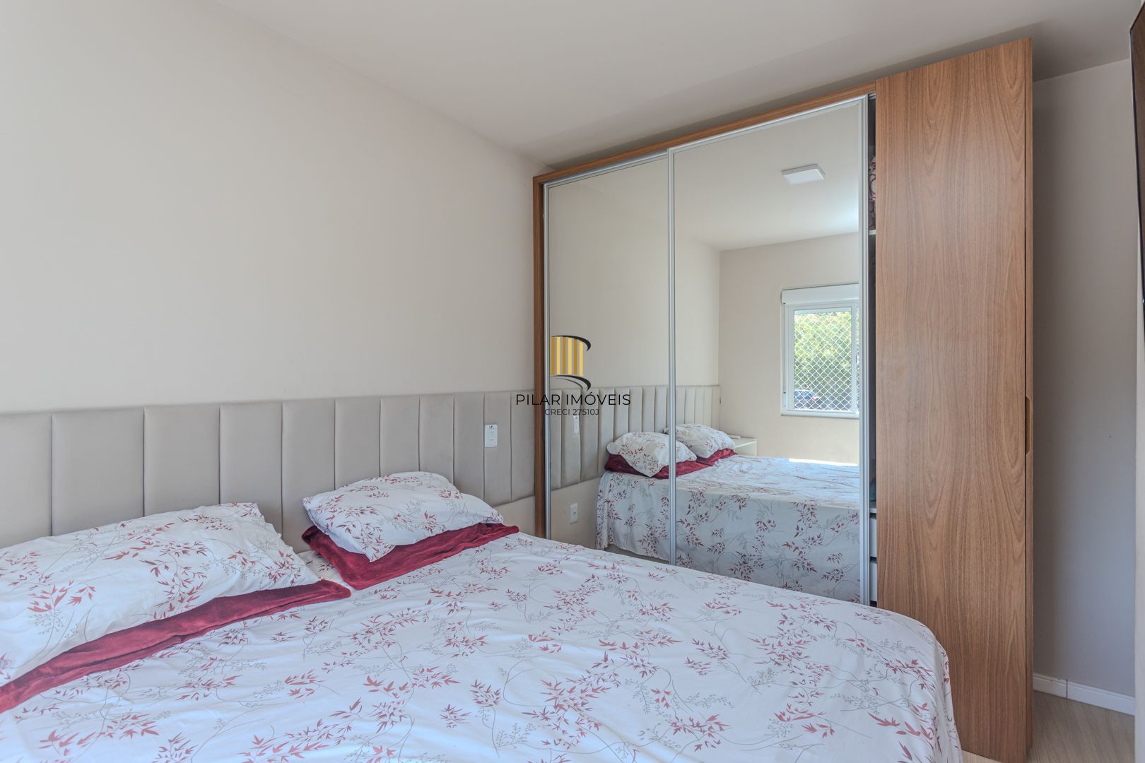 Apartamento 2 dormitórios no bairro Olaria