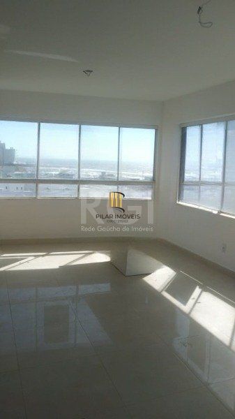 Apartamento alto padrão em Tramandai de 2 dormitórios e 2 vagas