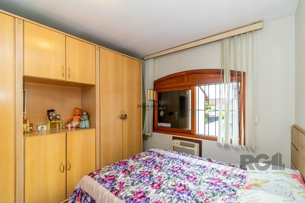 Casa 4 Dormitório(s) Bairro Jardim Planalto