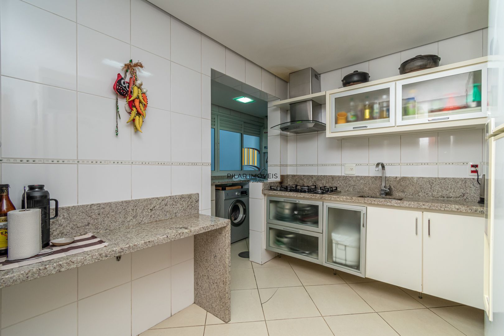 Apartamento no bairro Higienópolis de 3 dormitórios e 2 vagas