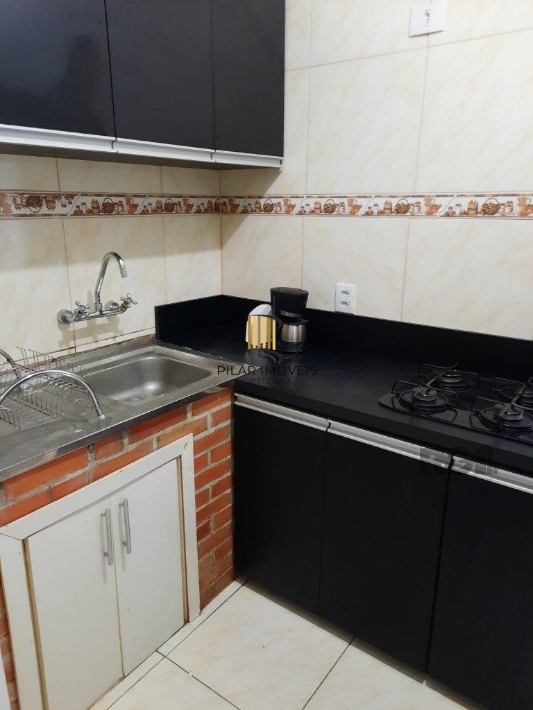 Apartamento 2 Dormitório(s) Bairro Cristal