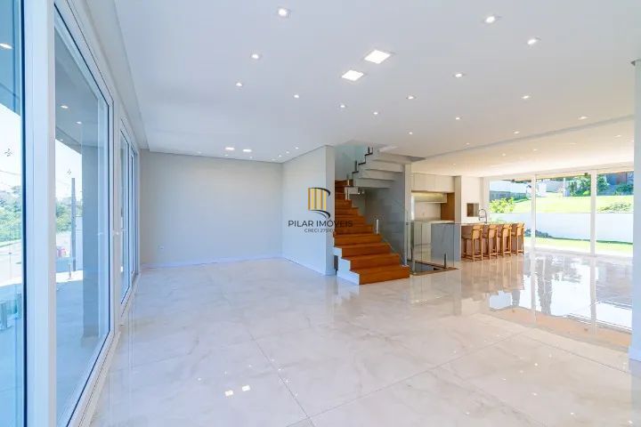 Casa de Condomínio 3 dormitórios no bairro Centro