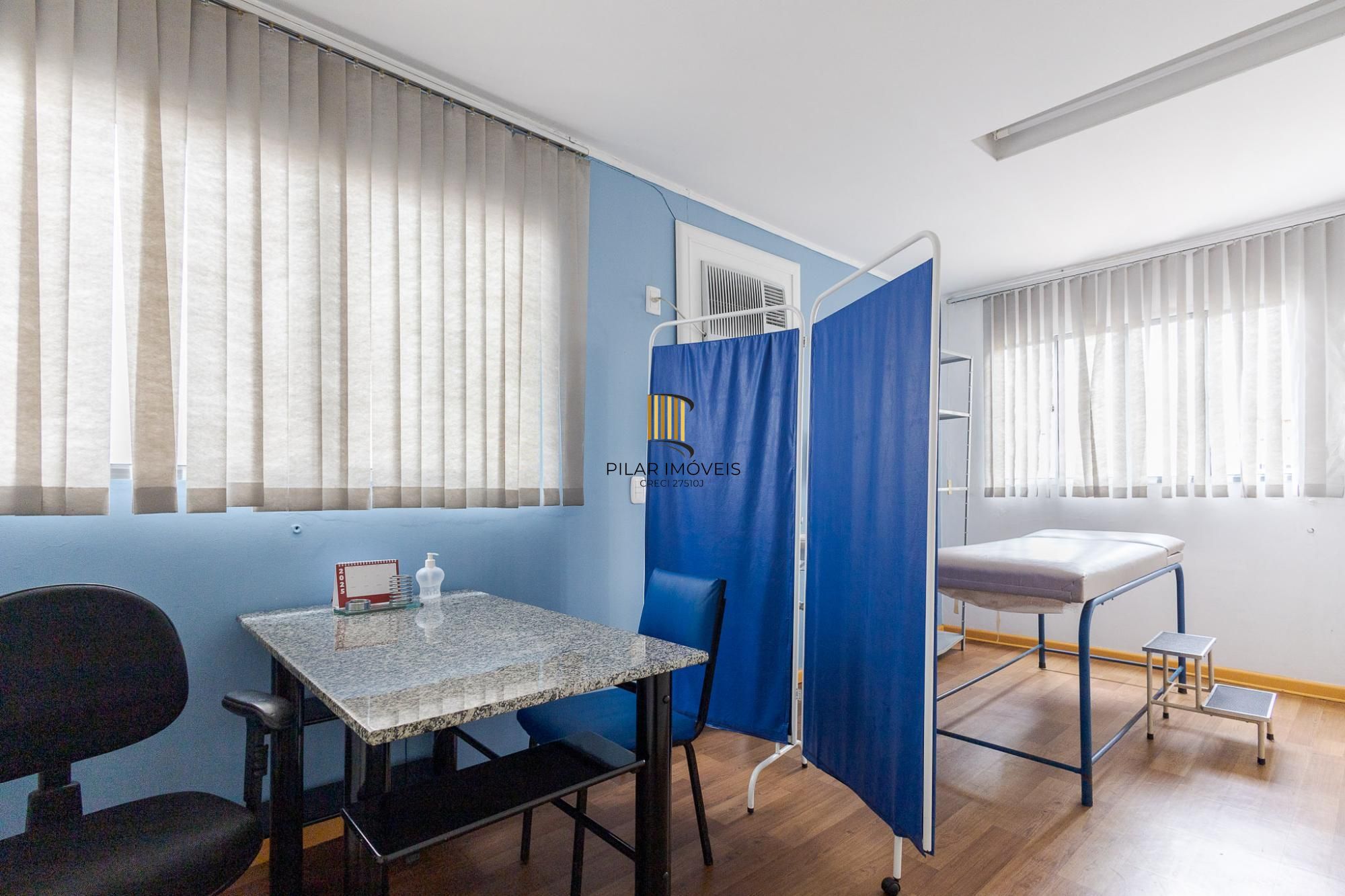 Prédio Comercial no bairro Rio Branco com 912m²