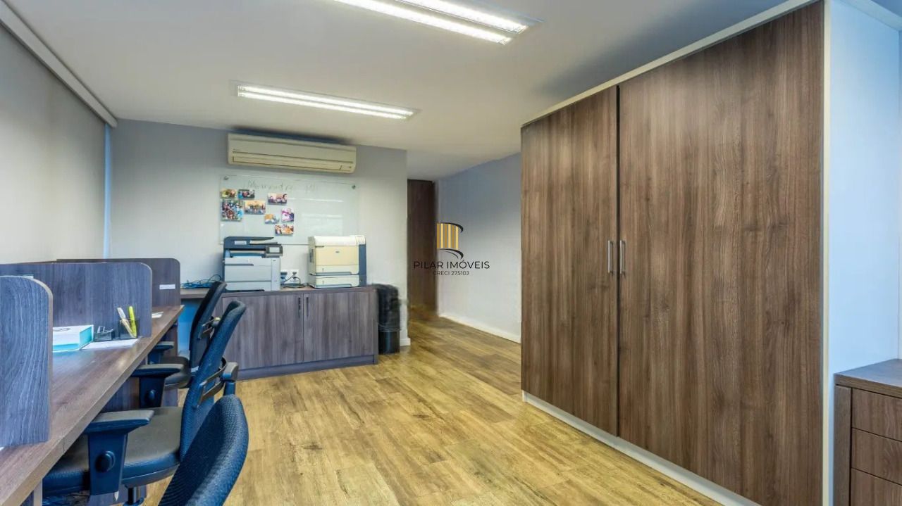 Conjunto Comercial 10 dormitórios no bairro Santana