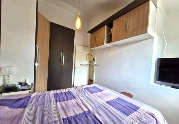 Casa em Condomínio no Humaitá de 2 dormitórios vaga e infra