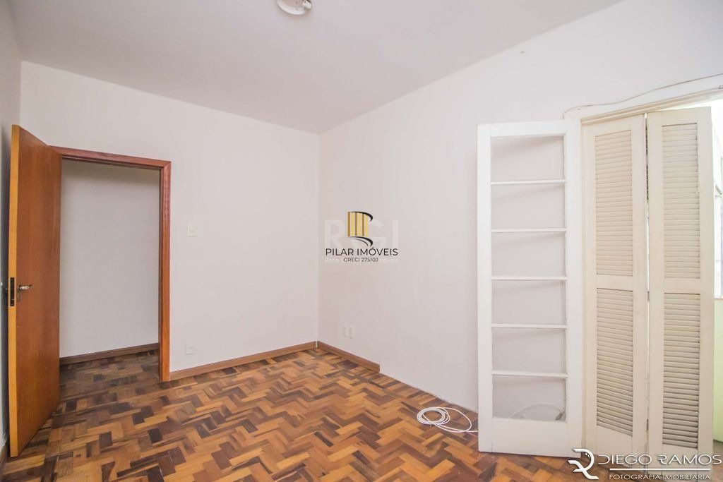 Apartamento de 2 dormitórios, Floresta DESOCUPADO