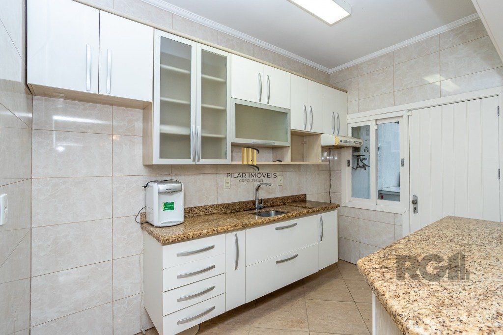 Casa sobrado no Sarandi Ecoville de 3 dormitórios e 3 vagas