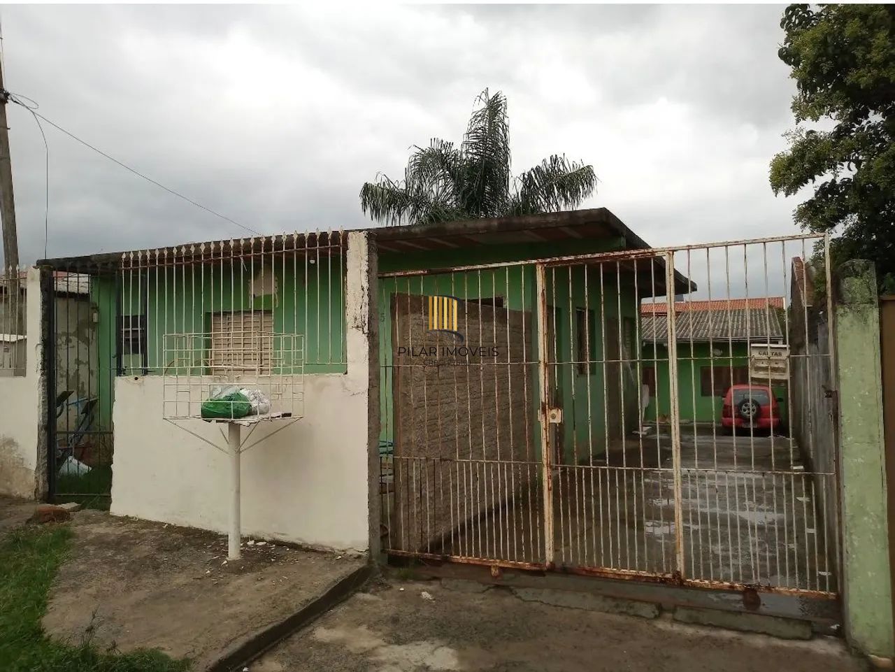 Casa 4 dormitórios no bairro Maringá