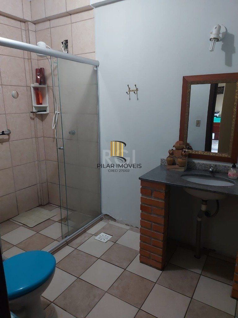 Casa de 5 dormitórios 6 vagas -no  Cristal