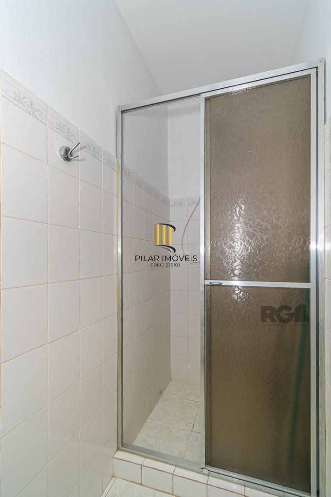 Apartamento JK no Centro Desocupado MOBILIADO
