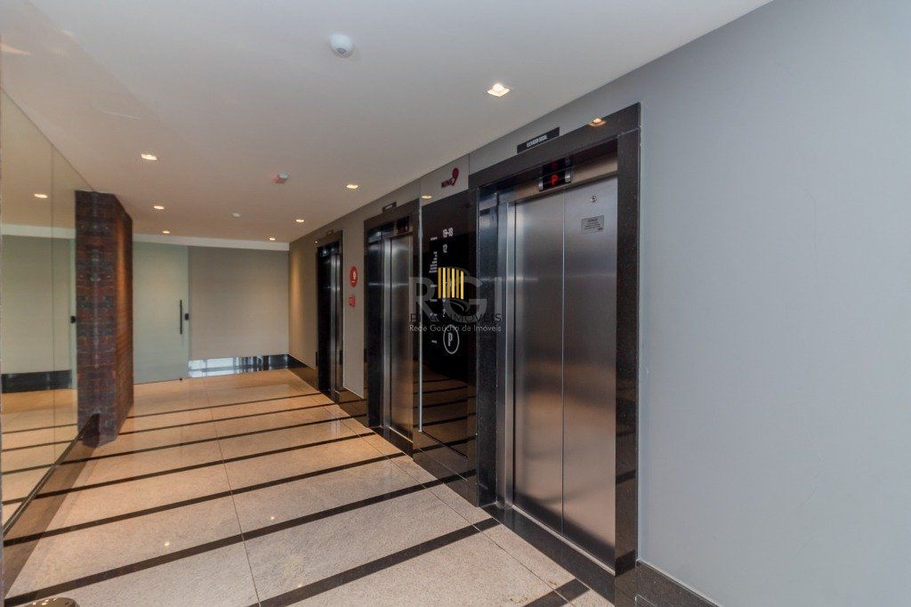 Apartamento para Venda - 66m², 2 dormitórios, sendo 1 suites, 2 vagas - Jardim Botânico