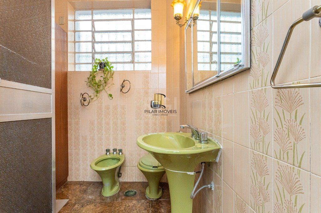 Casa no bairro Petrópolis de 3 dormitórios