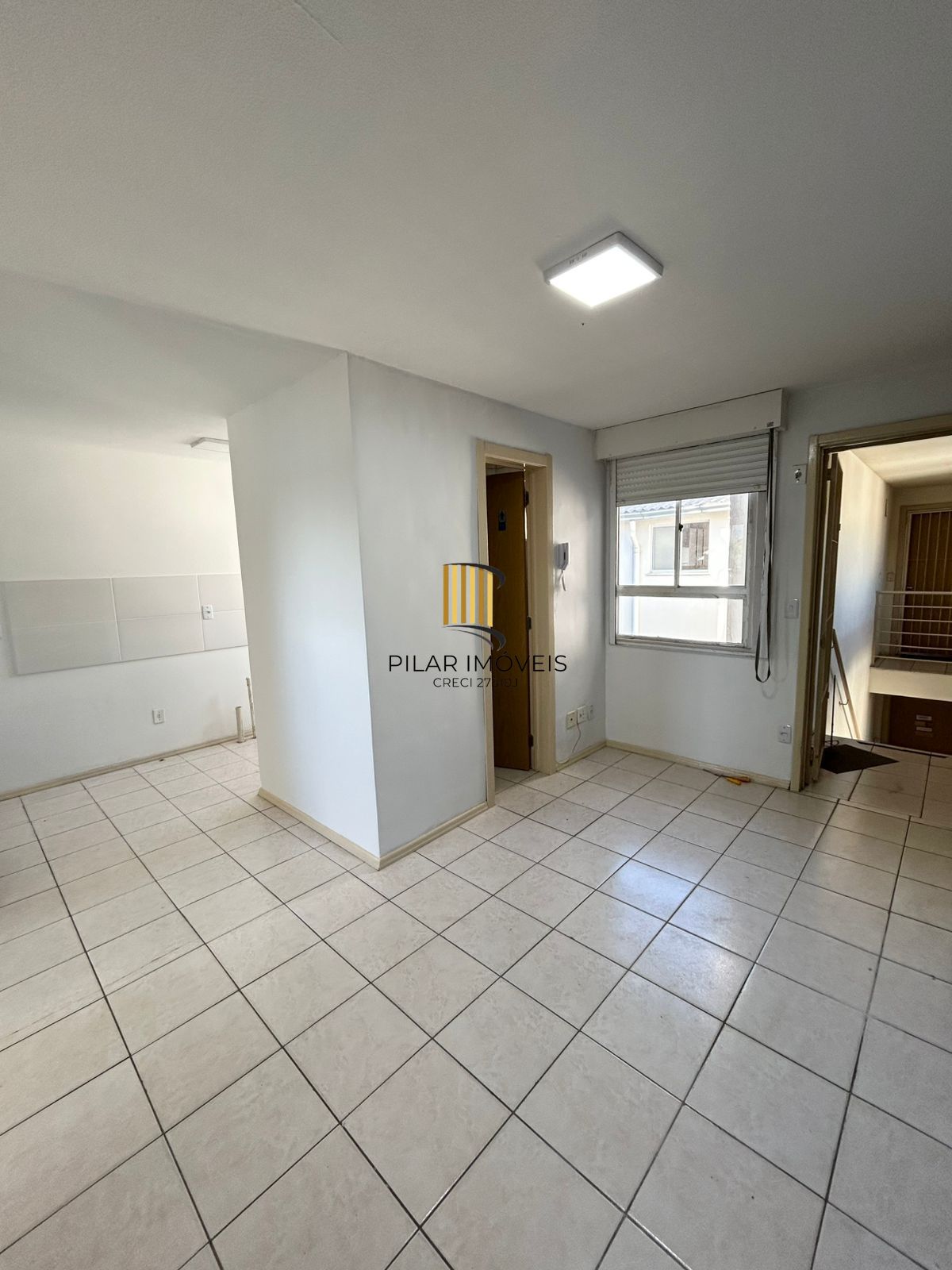 Apartamento de 2 dormitórios e vaga