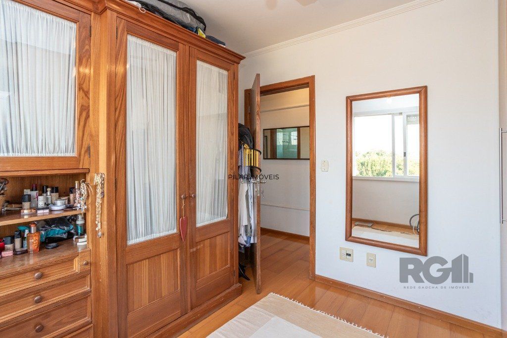 Cobertura no bairro Tristeza de 2 dormitórios e vaga Desocupada