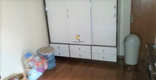 Casa em condomínio no Partenon de 3 dormitórios e vaga