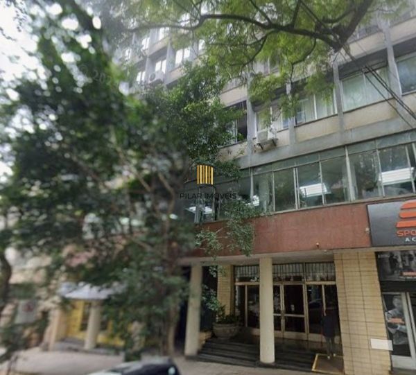 Apartamento no bairro Indepndência com 94m² de 2 dormitórios