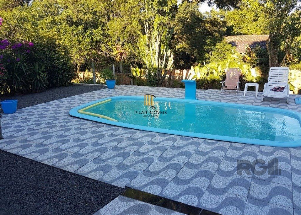 Casa no Condomínio Cantegrill em Viamão