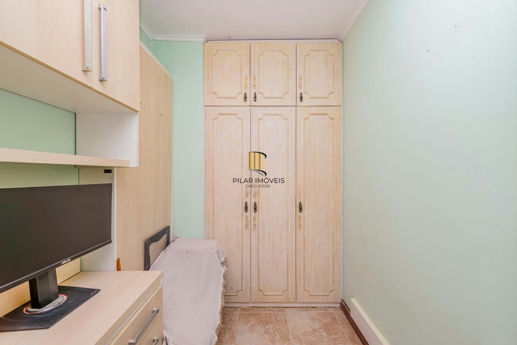 Apartamento 2 dorms, altar alto, 1 vaga de garagem coberta, à venda Rua Catumbi, Medianeira - Porto Alegre