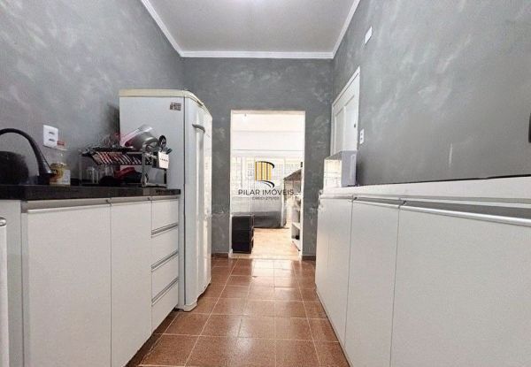 Apartamento de 2 dormitórios no bairro Petrópolis