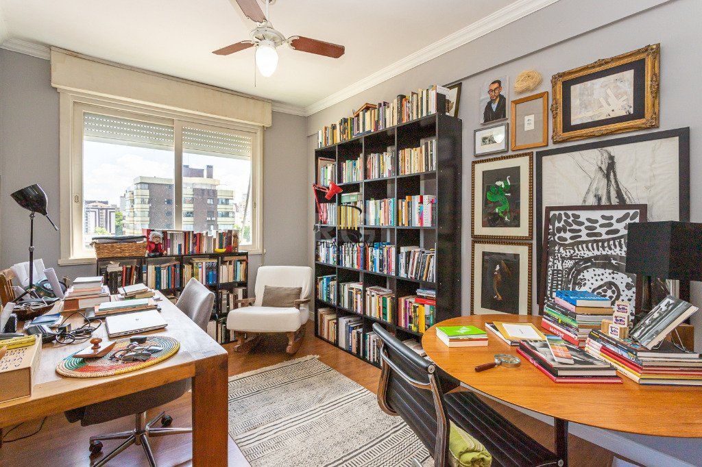 Apartamento no Rio Branco de 4 dormitórios e vaga