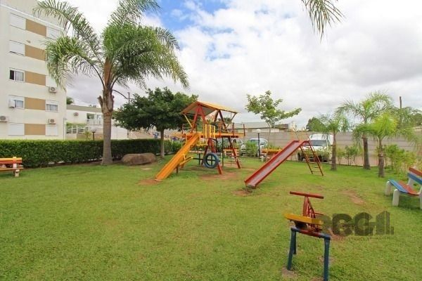 Apartamento na Vila Nova de 2 dormitórios vaga e infra