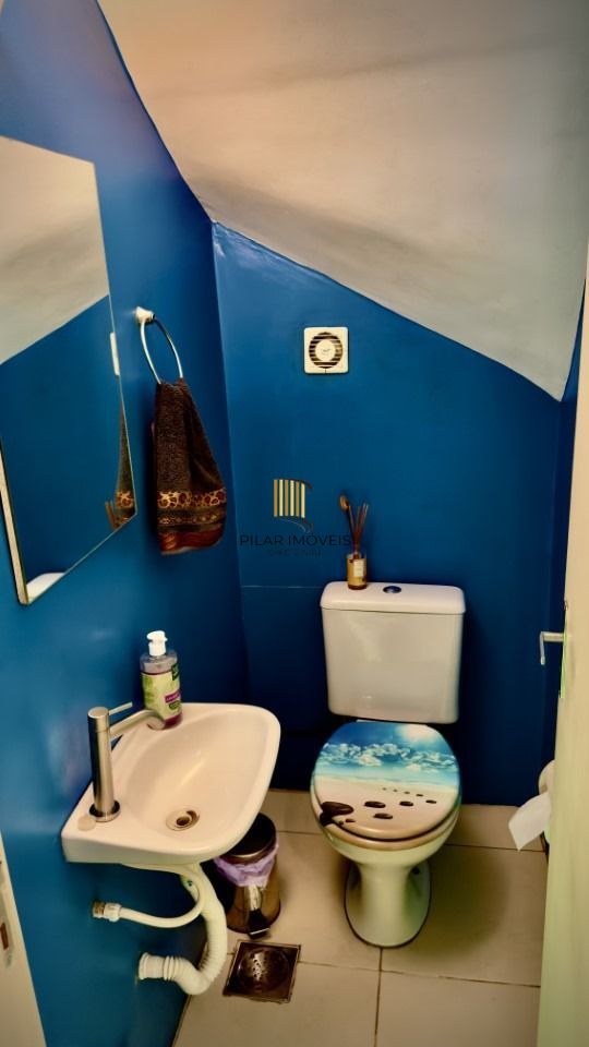 Sobrado 2 dormitórios no bairro Jardim Leopoldina