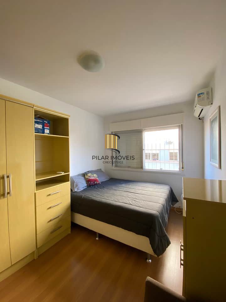 Apartamento no bairro Cristal de 1 dormitório REFORMADO E MOBILIADO
