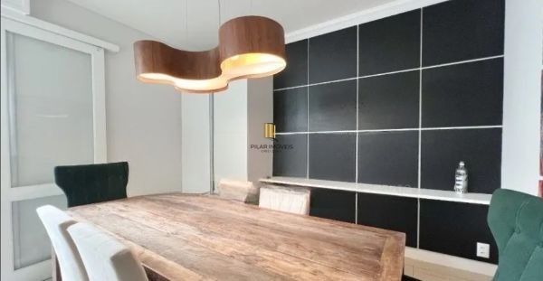 Casa no Bairro Jardim Lindóia de 3 dormitórios e 3 vagas