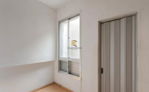 Apartamento de 1 dormitório no bairro Floresta