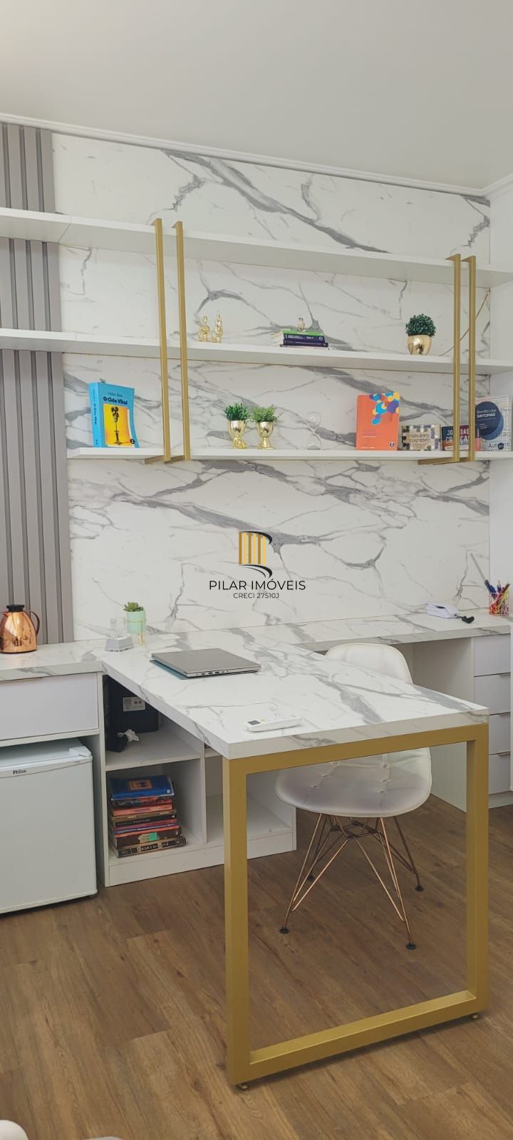 Sala Comercial 1 dormitório no bairro Cavalhada