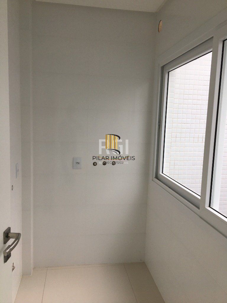 Apartamento para Venda - 161.39m², 4 dormitórios, sendo 2 suites, 2 vagas - Centro