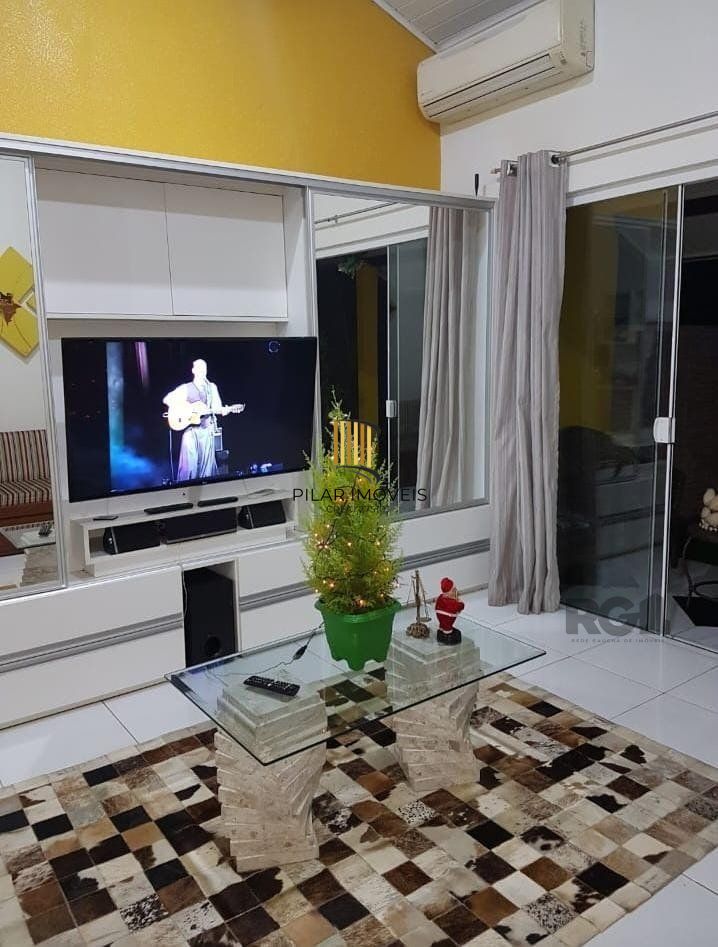 Casa no Condomínio Cantegrill em Viamão