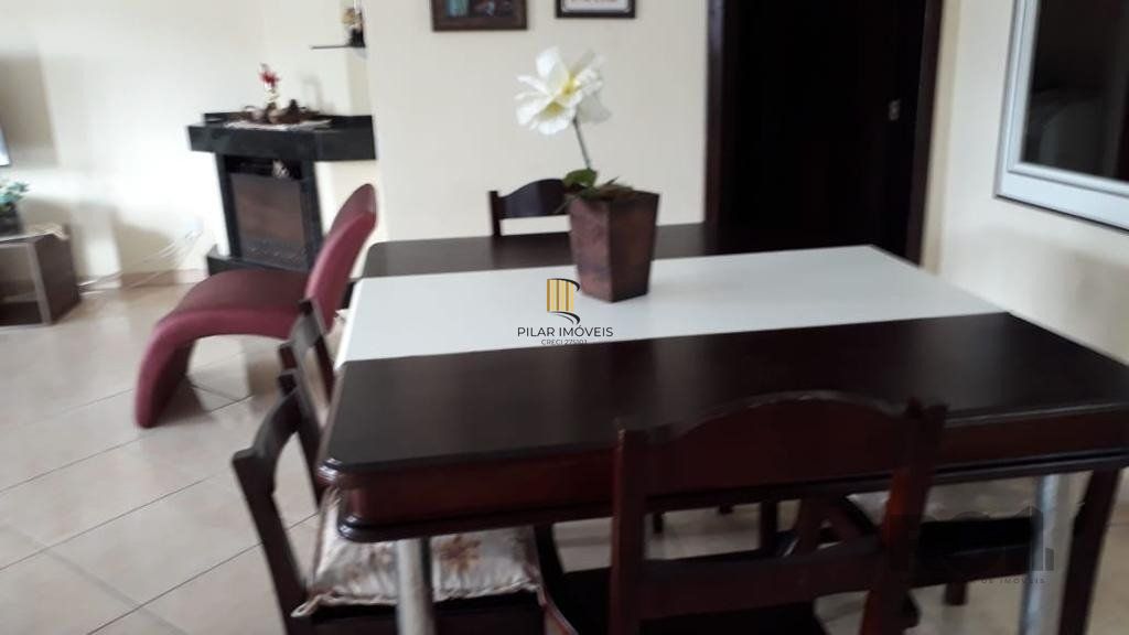 Casa 3 dormitórios + piscina + 4Vagas garagem + 2 quadras mar