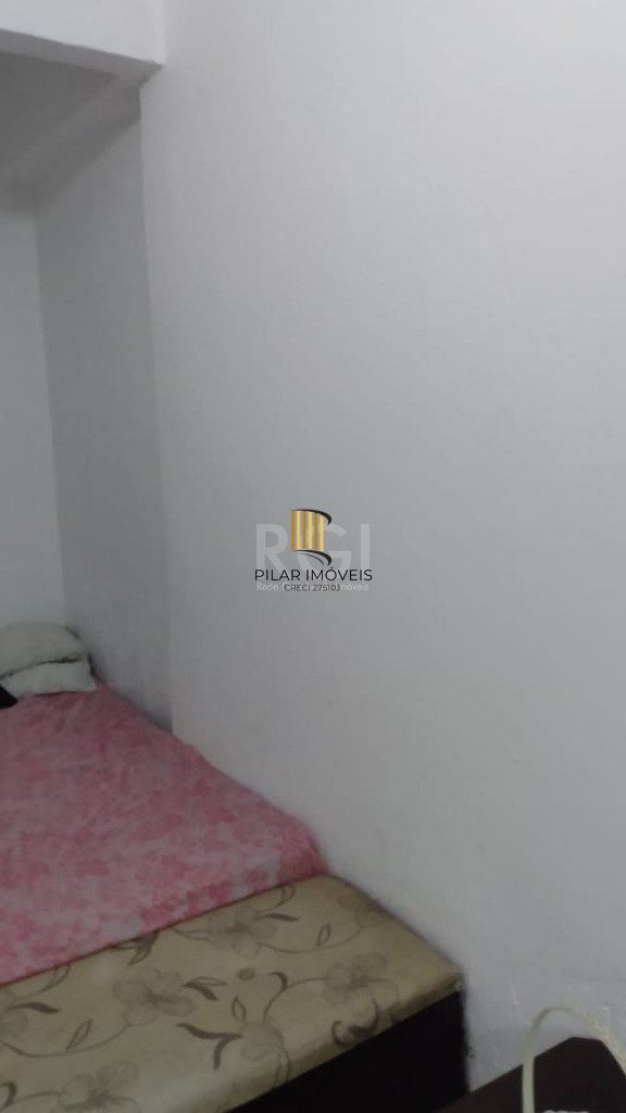 Casa para Venda - 90m², 3 dormitórios, sendo 1 suites, 1 vaga - Passo das Pedras