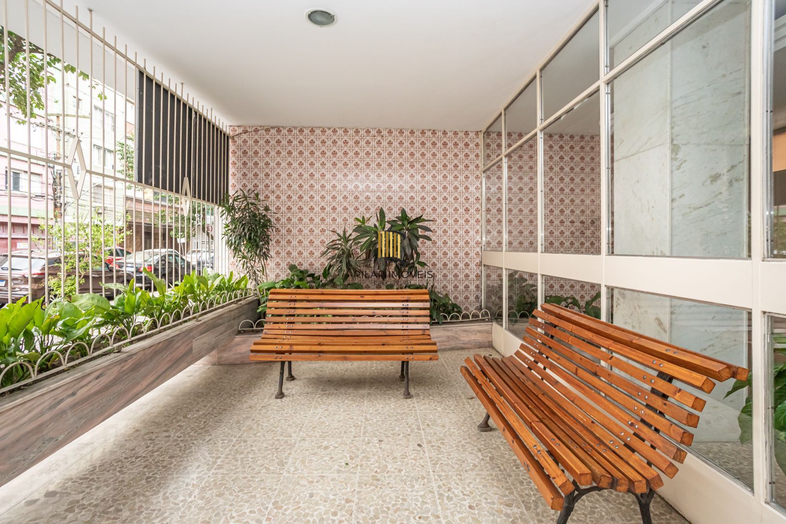 Apartamento no Centro de 2 dormitórios e vaga