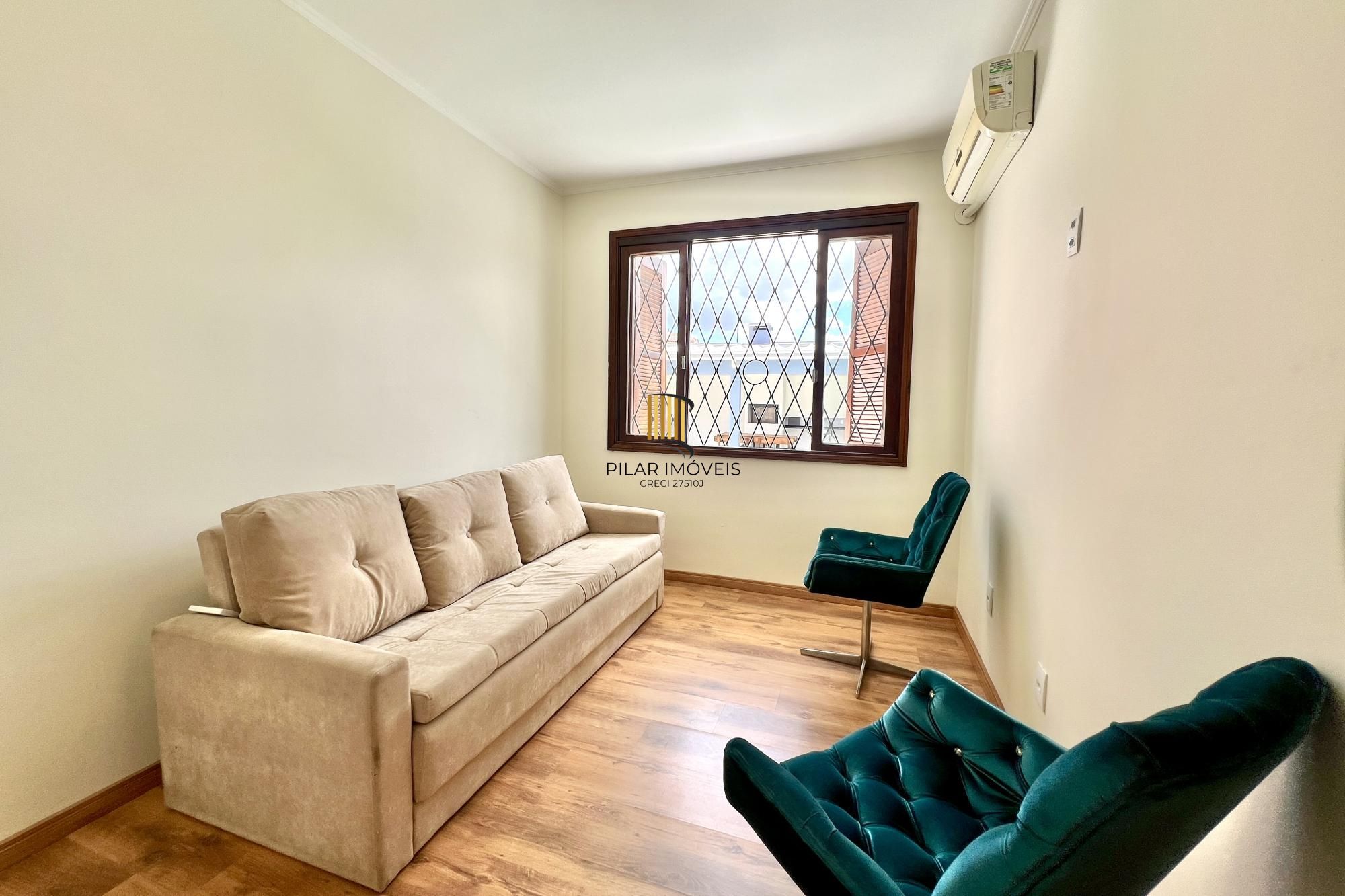 Casa 3 dormitórios no bairro Jardim Europa