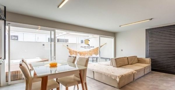 Apartamento Garden no bairro Pertrópolis de 3 dormitórios e 2 vagas