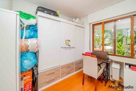 Casa em Condomínio 3 dorms, 2 vagas de garagem, 129m² privativos, à venda Avenida Eduardo Prado, Cavalhada - Porto Alegre