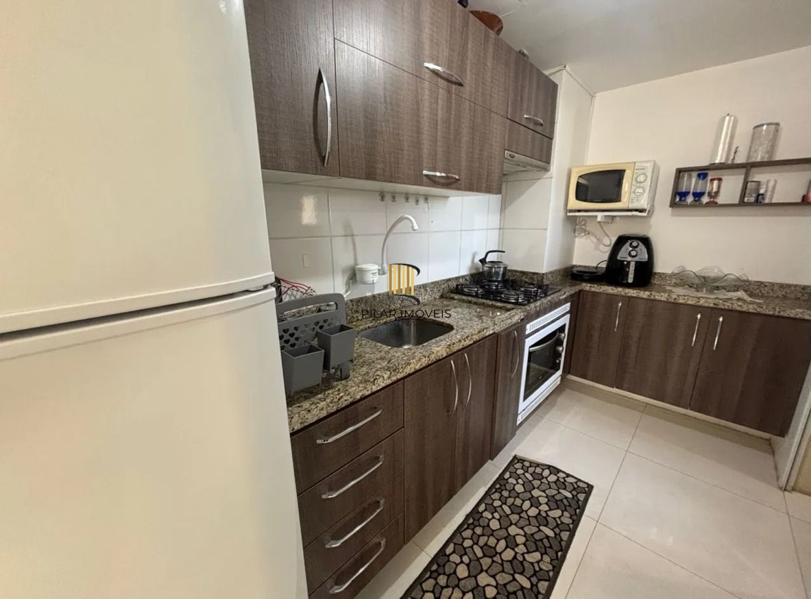 Apartamento de 2 dormitórios vaga e infra em Canoas