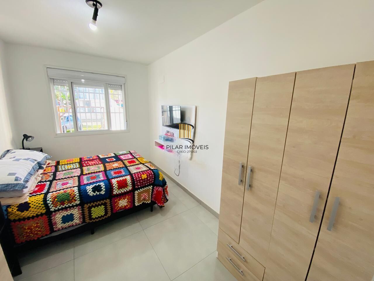 Casa 2 dormitórios no bairro Arco Íris