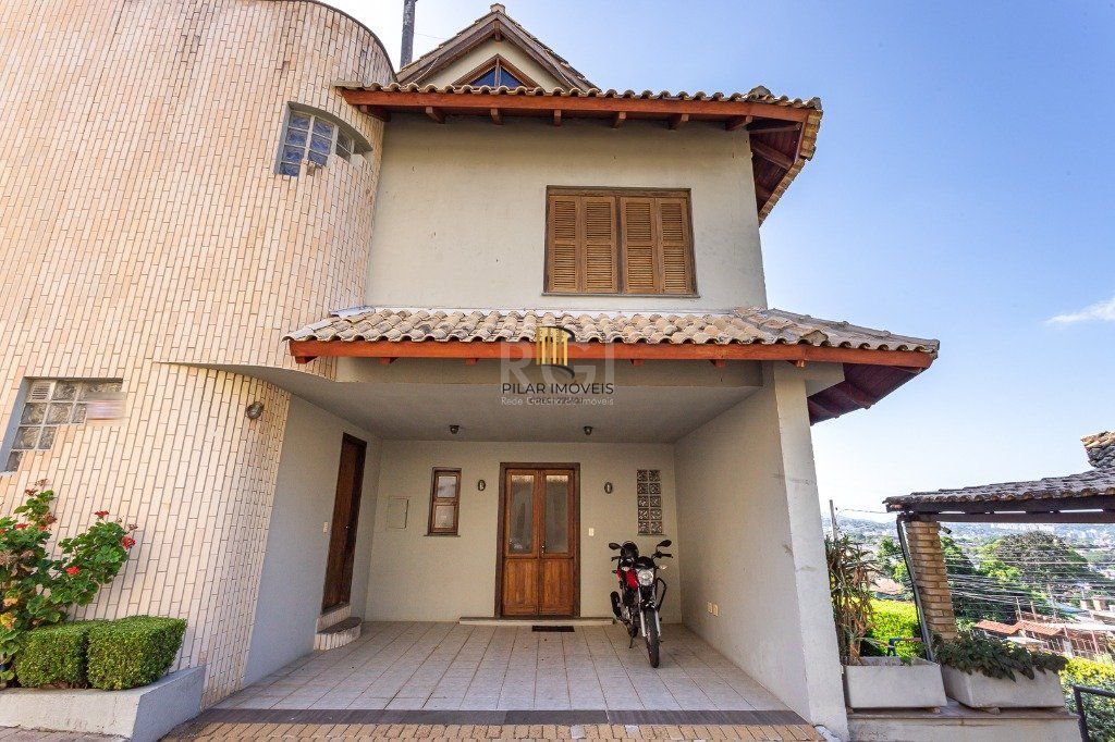 Casa Condominio para Venda - 193.19m², 3 dormitórios, sendo 1 suites, 2 vagas - Cristal