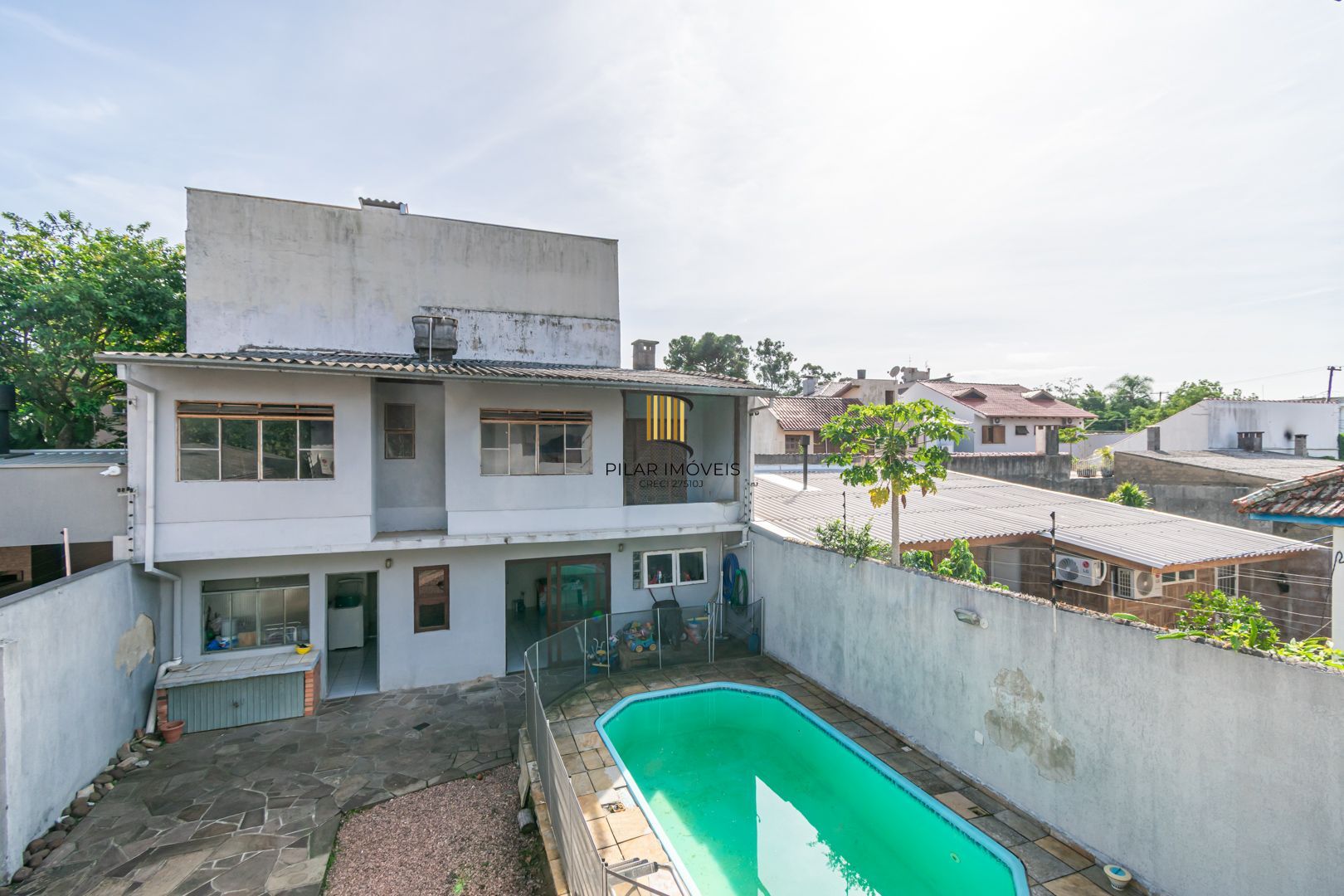 Casa 03 dormit (suíte e closet) e 4 vagas, na Vila Ipiranga, em Porto Alegre, RS
