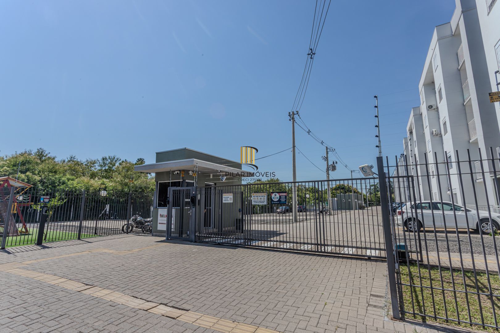 Apartamento 2 dormitórios no bairro Olaria