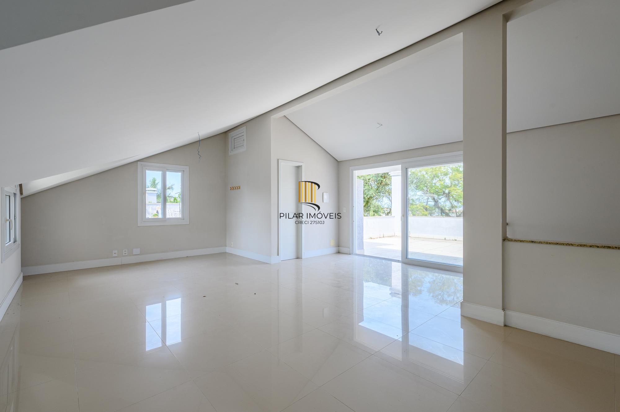 Casa de Condomínio 3 dormitórios no bairro Tristeza