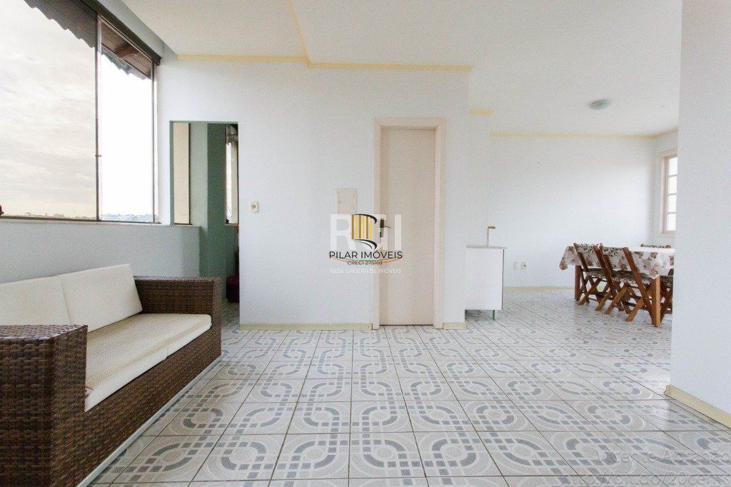 Cobertura para Venda - 191.8m², 3 dormitórios, sendo 1 suites, 2 vagas - Jardim Itu