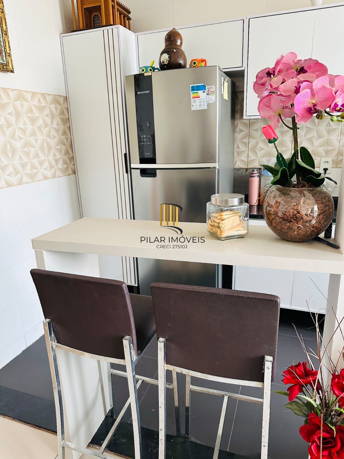 Excelente apartamento 2 dormitórios e vaga em Novo Hamburgo