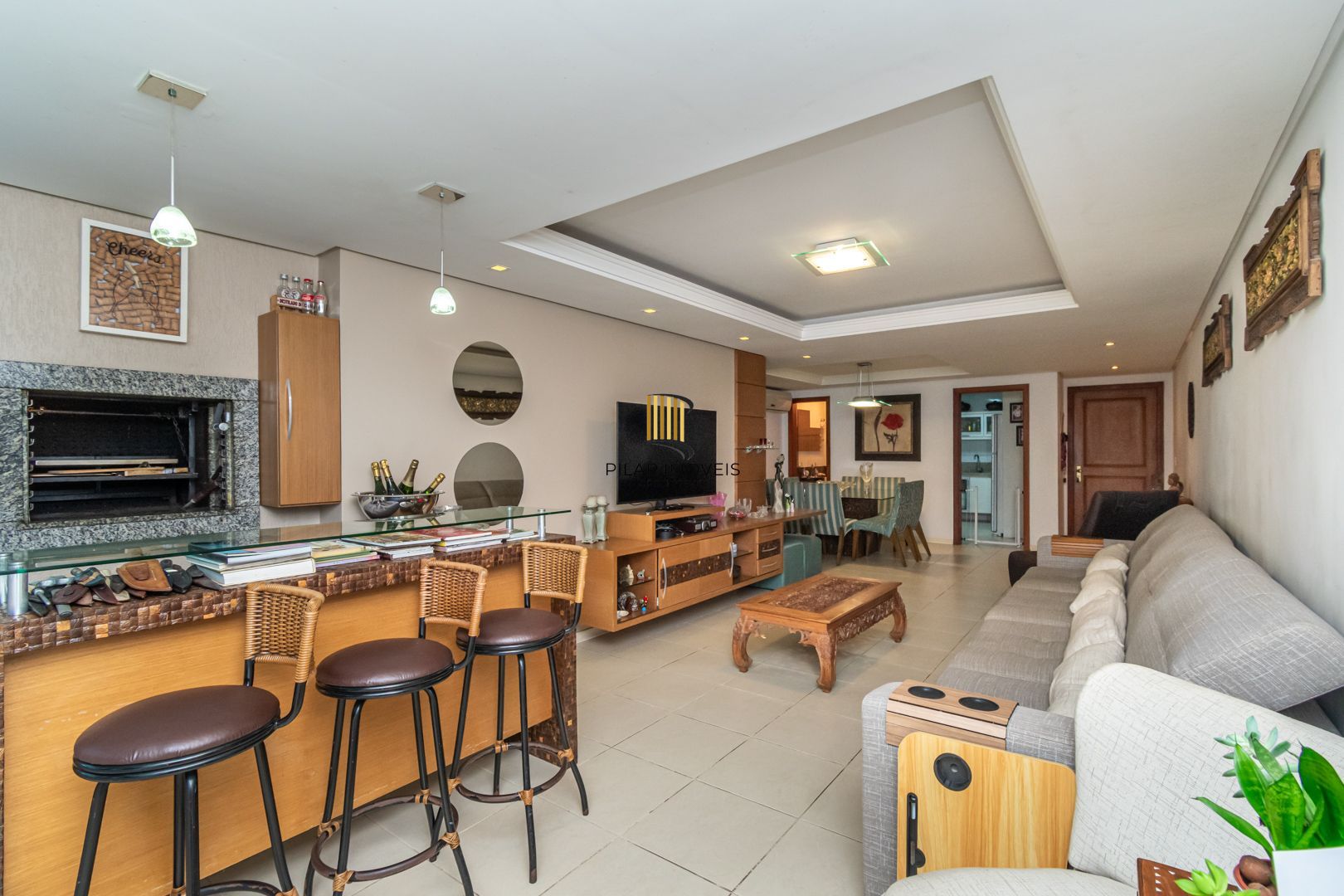 Apartamento no bairro Higienópolis de 3 dormitórios e 2 vagas
