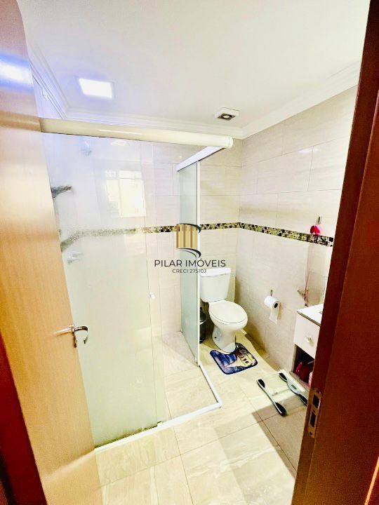 Apartamento no Porto Cruzeiro de 2 dormitórios vaga e infra