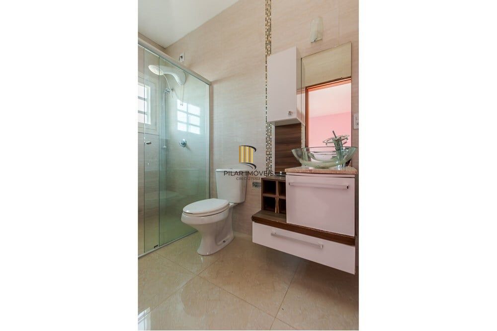 Casa de Condomínio com 3 Quartos à venda, 310m² - Vila Elsa